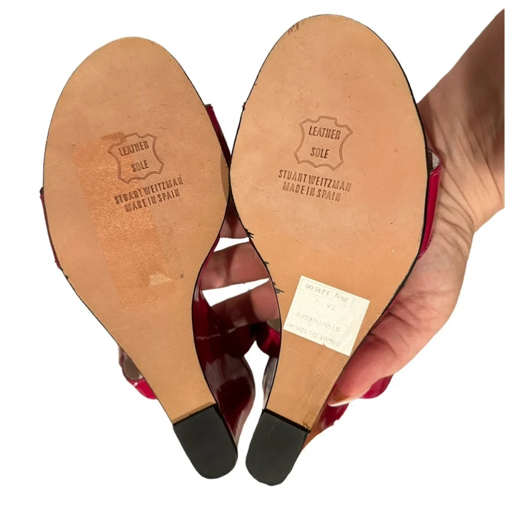 Stuart Weitzman stitching shopping but